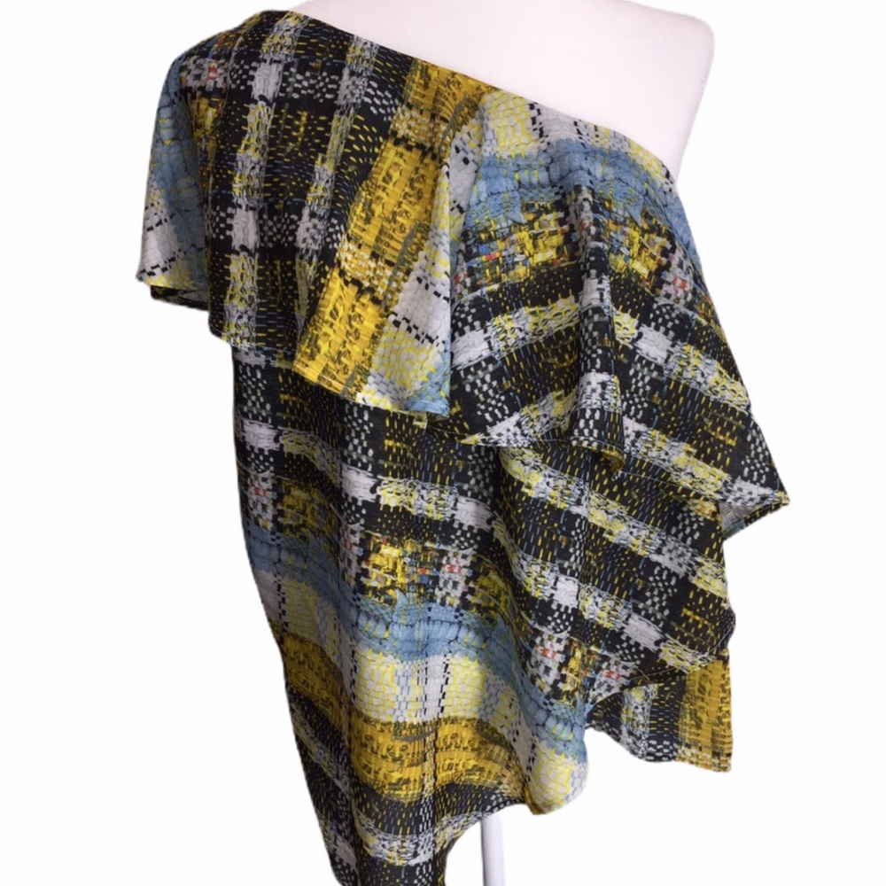 🐞Project Runway One Shoulder Blouse NWT sz XL